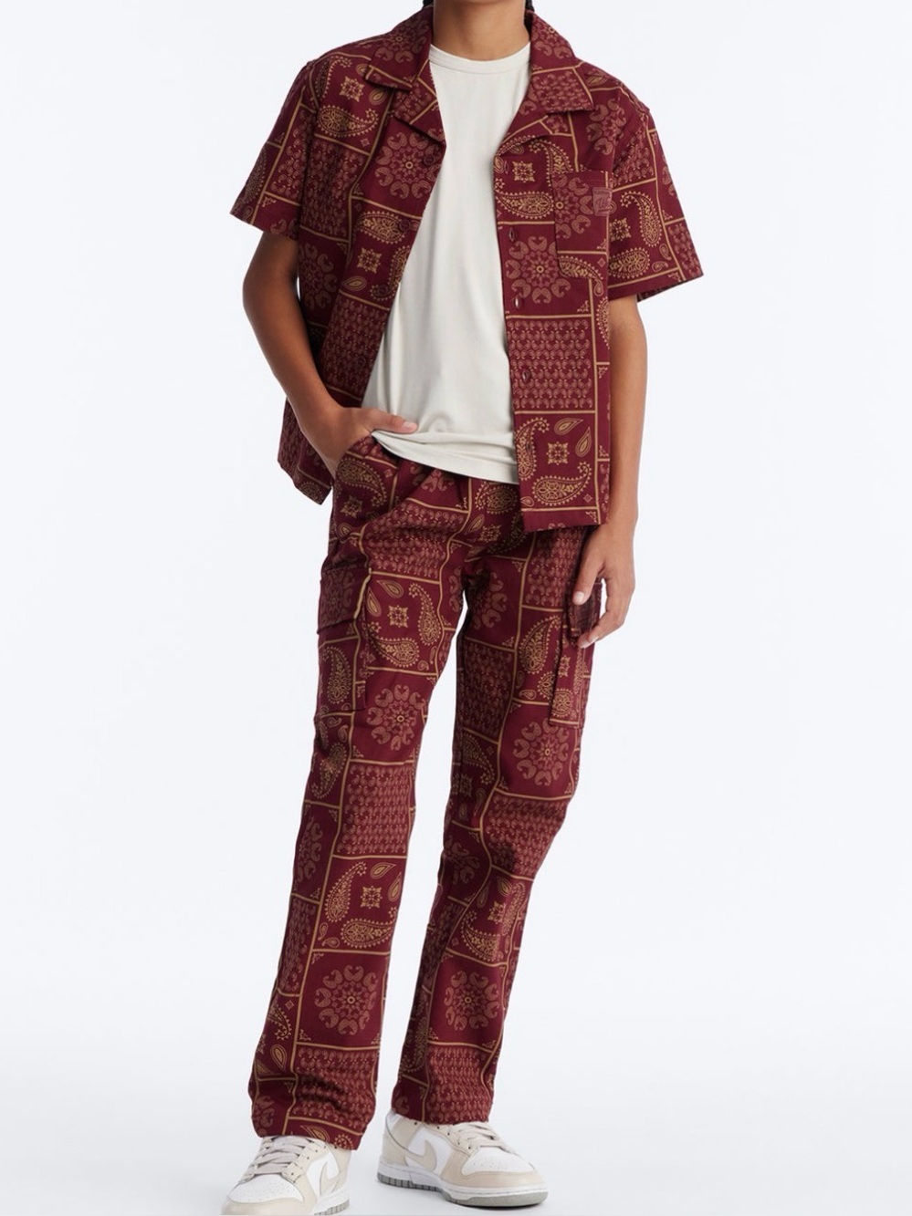 FASHION NOVA Kids Burgundy Slim Cargo Pants Size L NWT